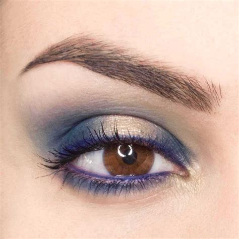 Tutorial trucco blu: FOTO make up Chanel .